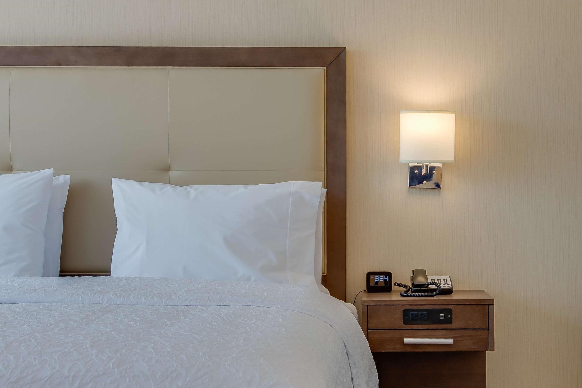 Hampton Inn&Suites Los Angeles - Glendale Extérieur photo