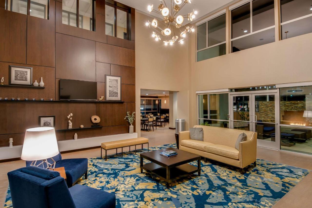 Hampton Inn&Suites Los Angeles - Glendale Extérieur photo