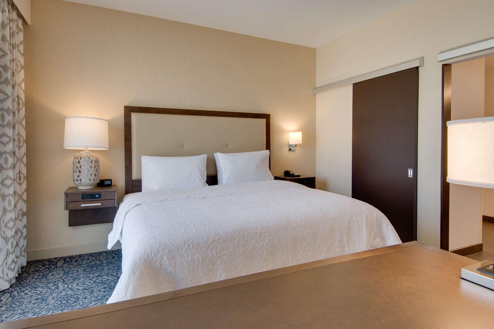 Hampton Inn&Suites Los Angeles - Glendale Extérieur photo