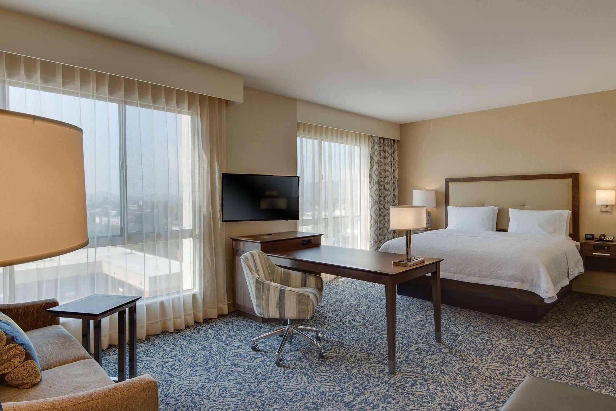 Hampton Inn&Suites Los Angeles - Glendale Extérieur photo