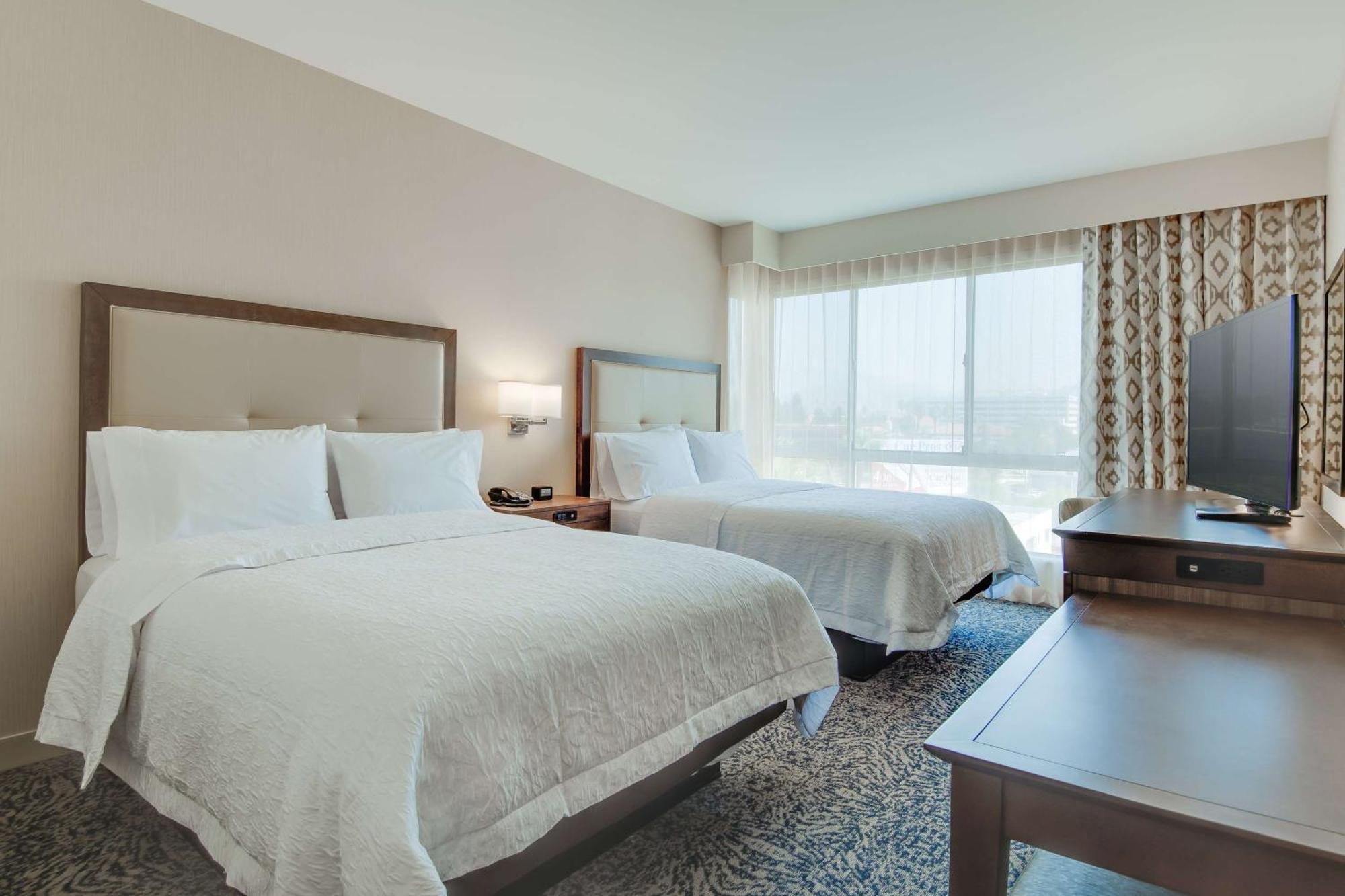Hampton Inn&Suites Los Angeles - Glendale Extérieur photo