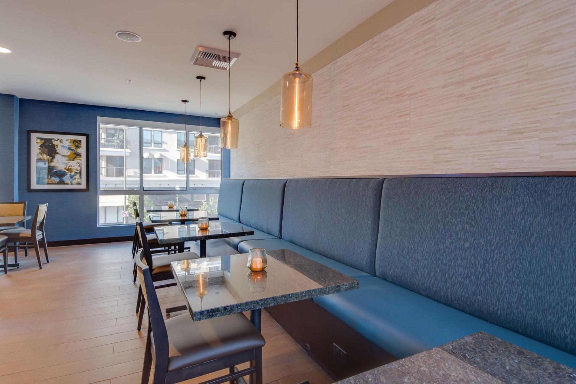 Hampton Inn&Suites Los Angeles - Glendale Extérieur photo