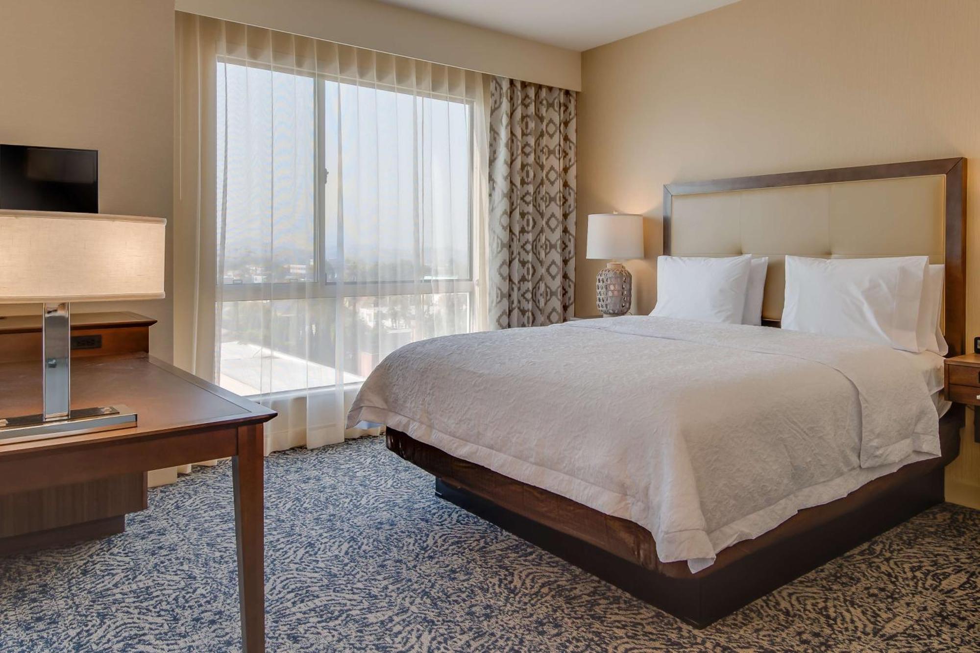 Hampton Inn&Suites Los Angeles - Glendale Extérieur photo