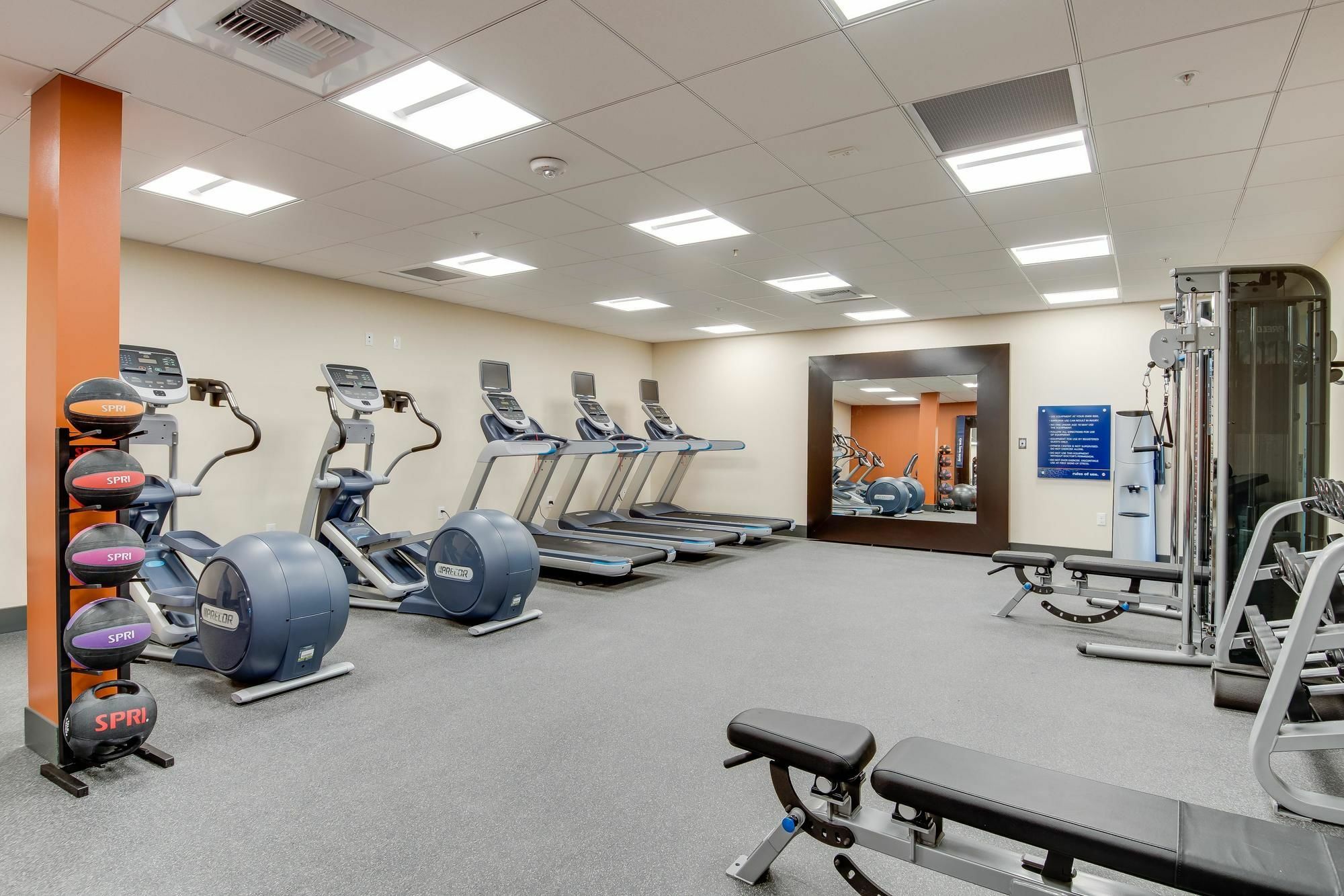 Hampton Inn&Suites Los Angeles - Glendale Extérieur photo