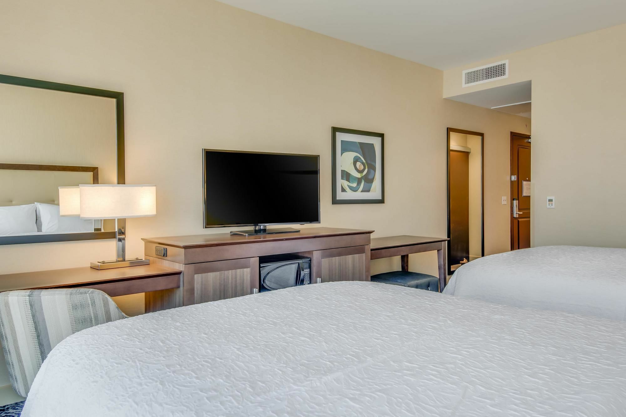 Hampton Inn&Suites Los Angeles - Glendale Extérieur photo